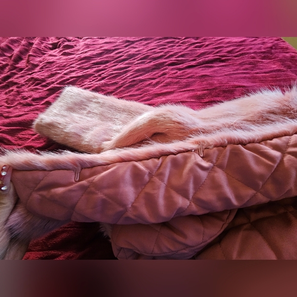 Michael Kors Short Faux Fur Coat - Picture 4 of 4